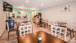 Free daily buffet breakfast