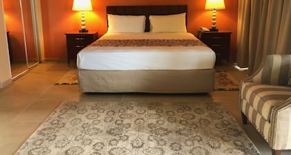Carls Unique Inn