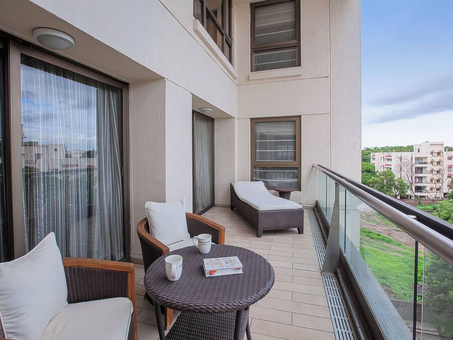 Superior Suite, 2 Bedrooms | Terrace/patio