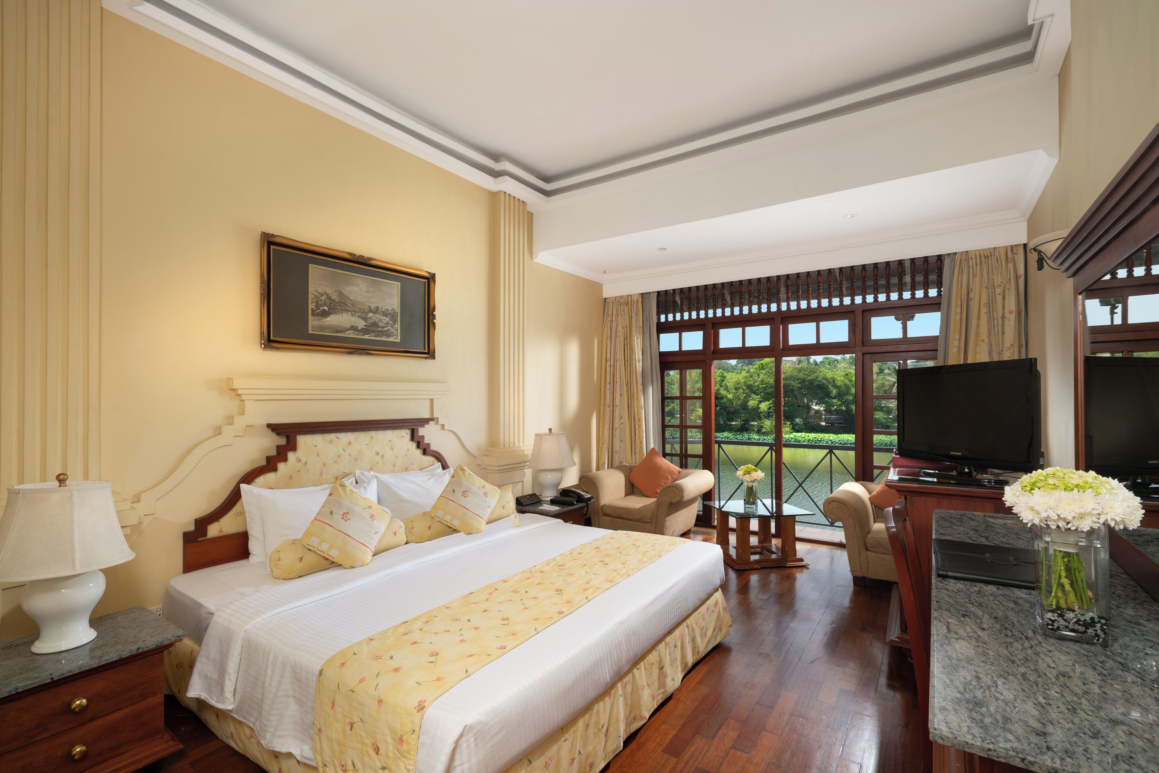 Photo - Mahaweli Reach Hotel