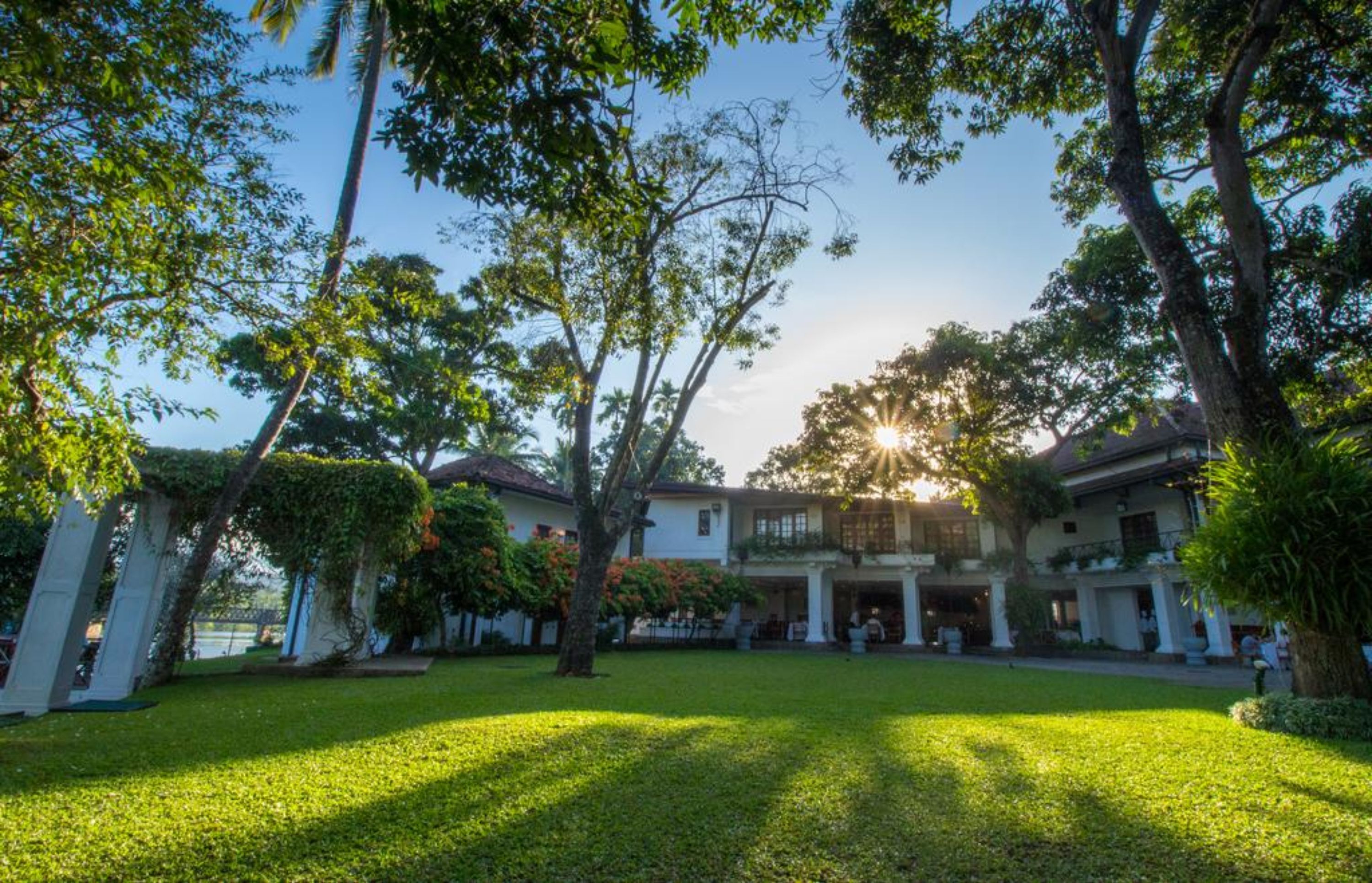 Photo - Mahaweli Reach Hotel