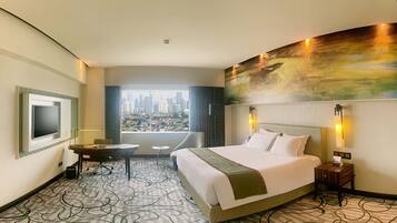 Minibar, in-room safe, desk, blackout drapes