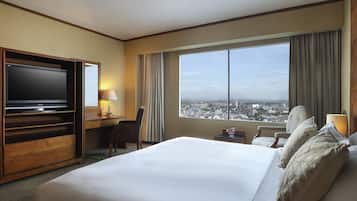 Minibar, in-room safe, desk, blackout curtains