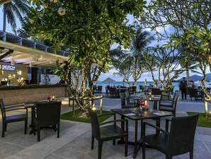 Bar (on property) - Beyond Samui (Koh Samui)