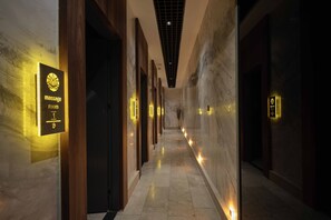 Couples treatment rooms, Turkish bath, body treatments, aromatherapy