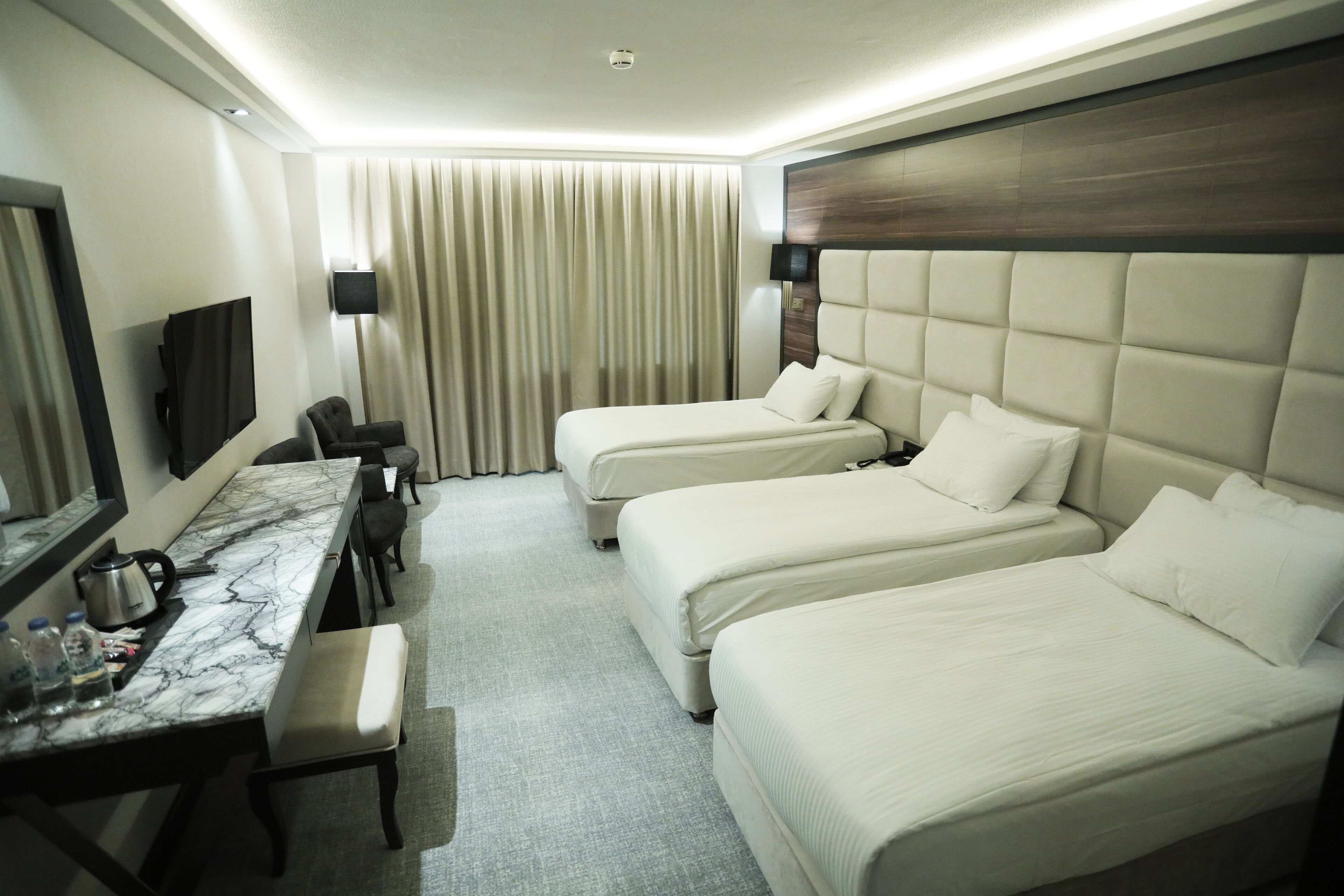 Egyptian cotton sheets, premium bedding, minibar, in-room safe
