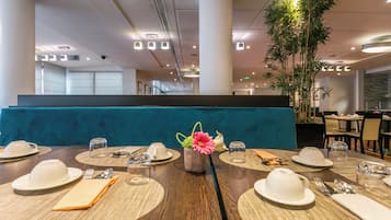 Daily buffet breakfast (EUR 15 per person)