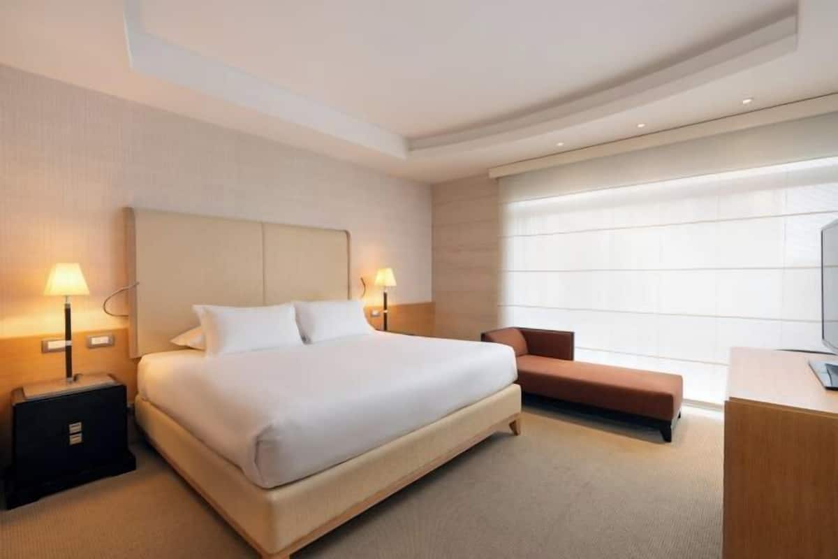 2 bilik tidur, peralatan tempat tidur premium, gebar bulu kapas