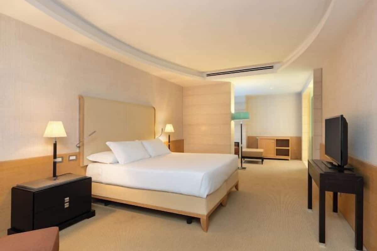 2 bilik tidur, peralatan tempat tidur premium, gebar bulu kapas