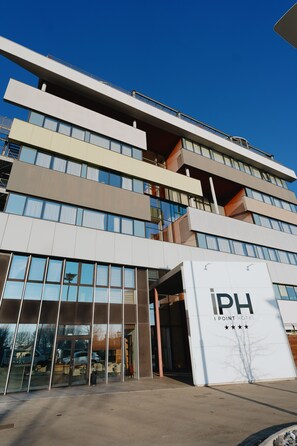 Front of property - New Ipoint Hotel (San Giovanni in Persiceto)