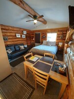 Sourdough Cabin | In-room dining