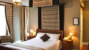 Coffres-forts dans les chambres, bureau, rideaux occultants