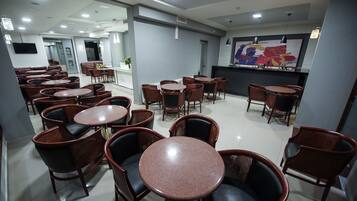 Bar (in der Unterkunft)