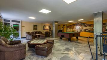 Nội thất lối vào