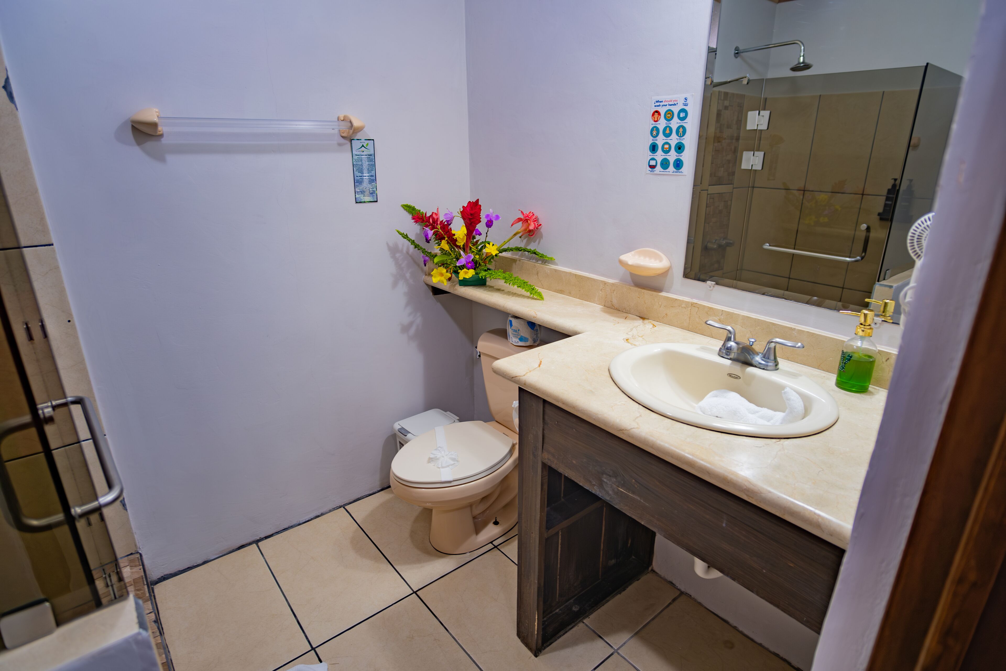 family room | bathroom | free toiletries, hair dryer, towels, soap