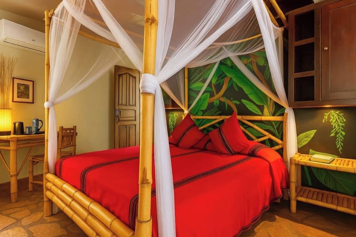 Deluxe Bungalow, 2 Bedroom Beach Front with A/C | 2 soverom, sengetøy av topp kvalitet, dundyner og senger med overmadrass