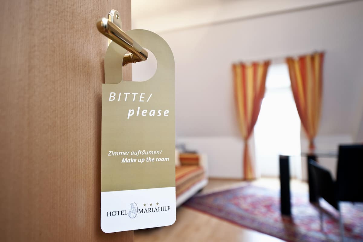 Schreibtisch, Bügeleisen/Bügelbrett, kostenloses WLAN, Bettwäsche