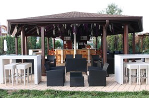 Bar (en la propiedad)