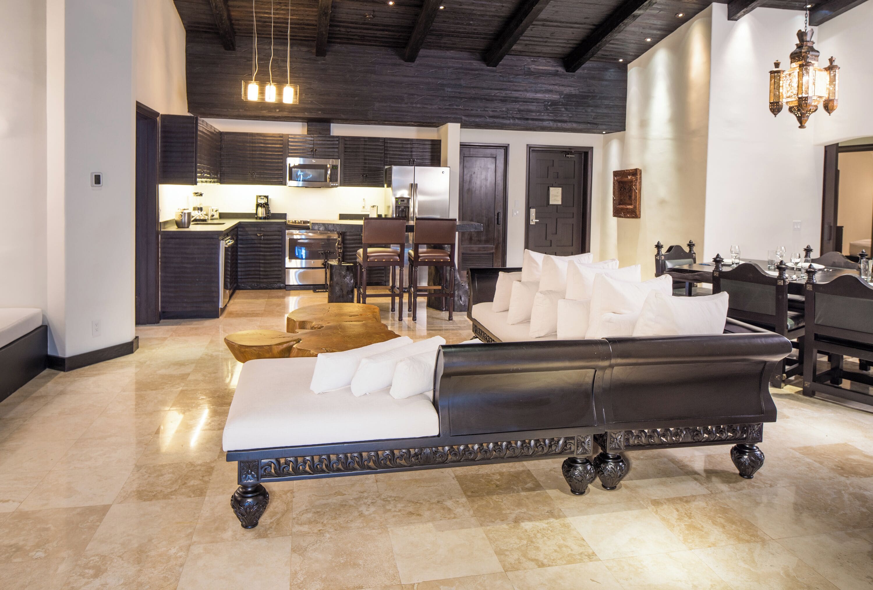 32-inch tv with cable channels, dvd player