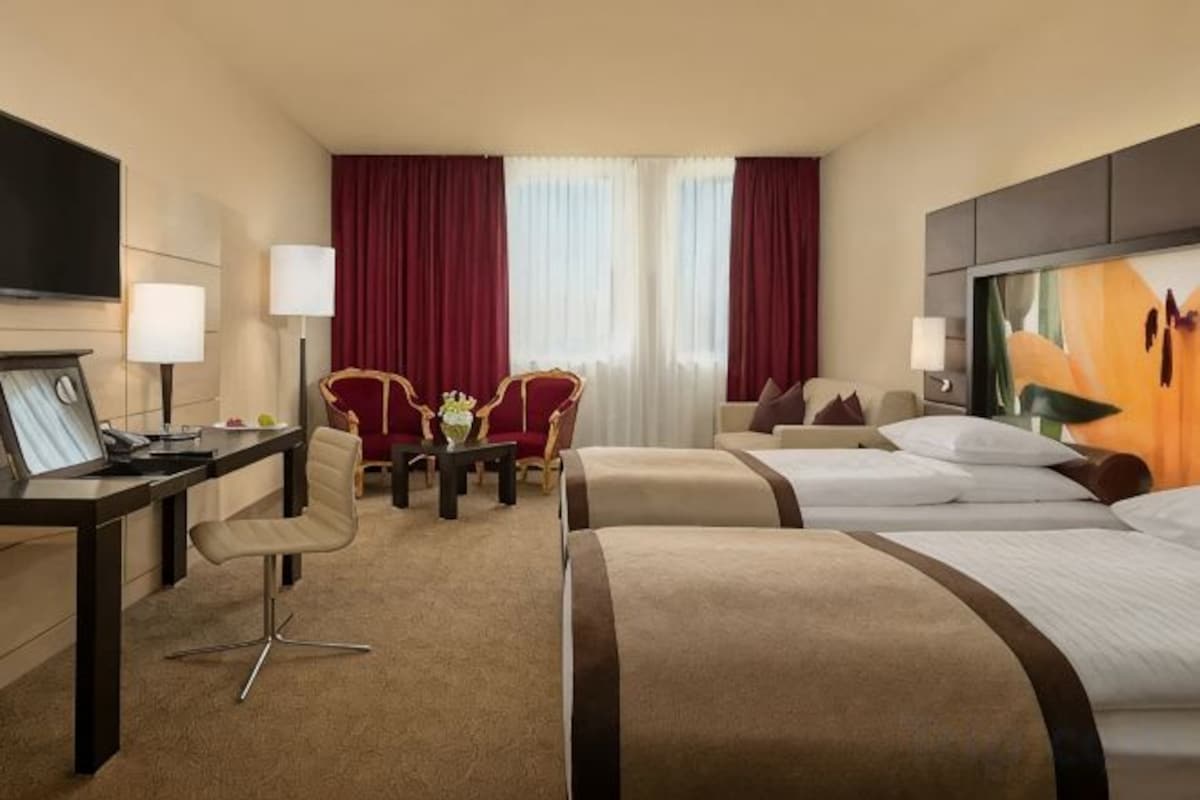 2 Twin Beds Deluxe