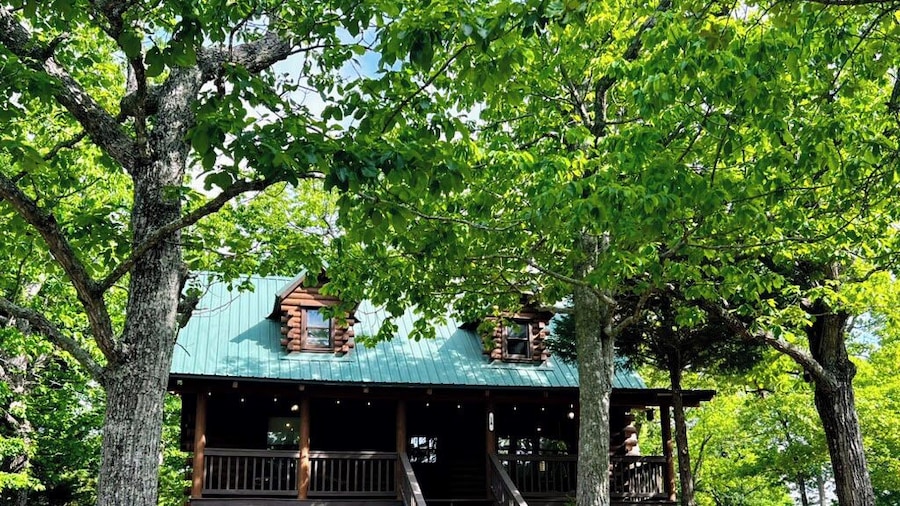 Mountain Top Inn and Resort