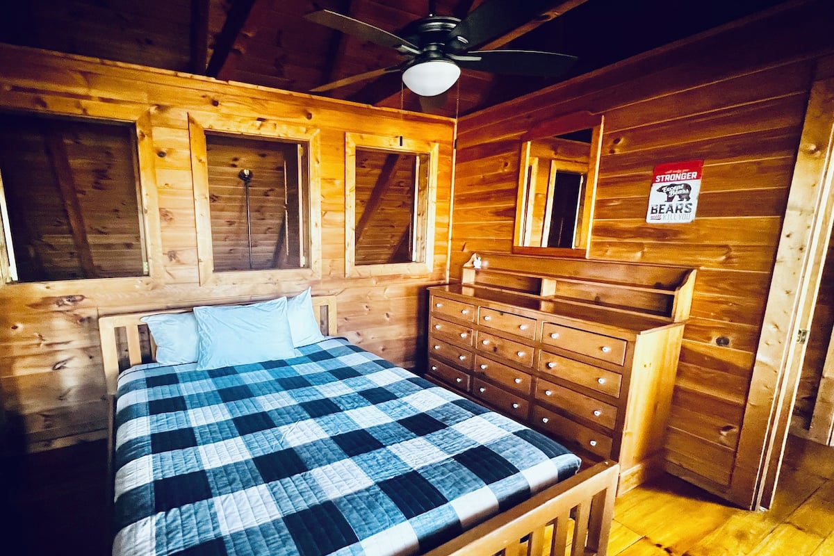 Cabin, 3 Bedroom | AccĂšs au Wi-Fi (inclus), literie fournie