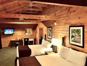 Double Room, Multiple Beds, Fireplace, Mountain View | Free WiFi, bed sheets - Mountain Top Inn and Resort (Warm Springs)