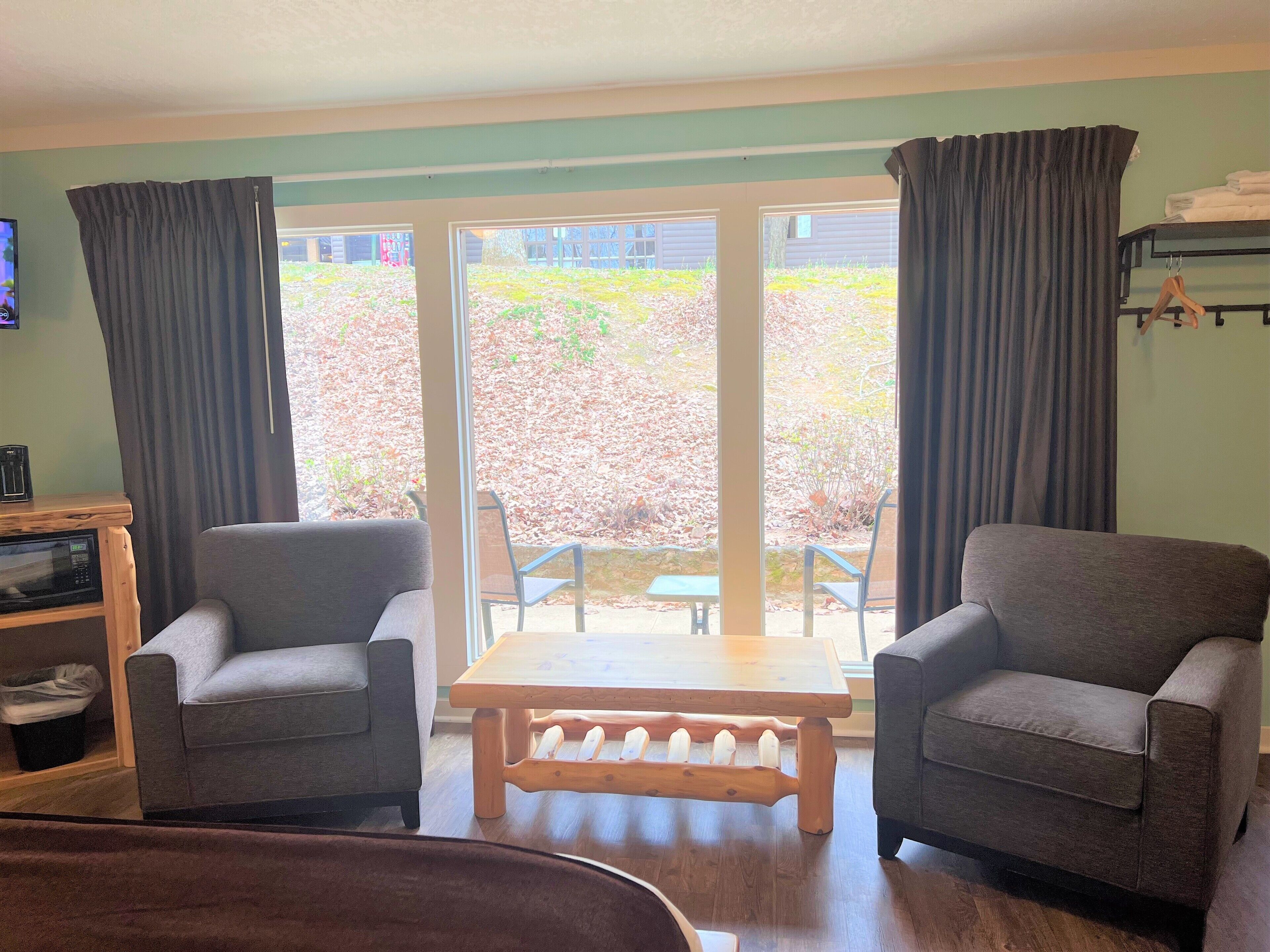 inn room 2 queen beds mini suite  | living area | 32-inch flat-screen tv with satellite channels, tv