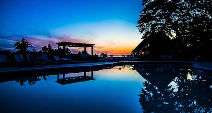 Mountain Top Inn and Resort