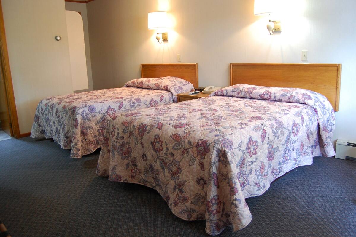 Double Room, 2 Double Beds (Front View) | Soundproofing, iron/ironing board (on request)