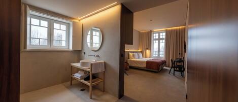 Basic Double or Twin Room, 1 Bedroom (with extra-bed)