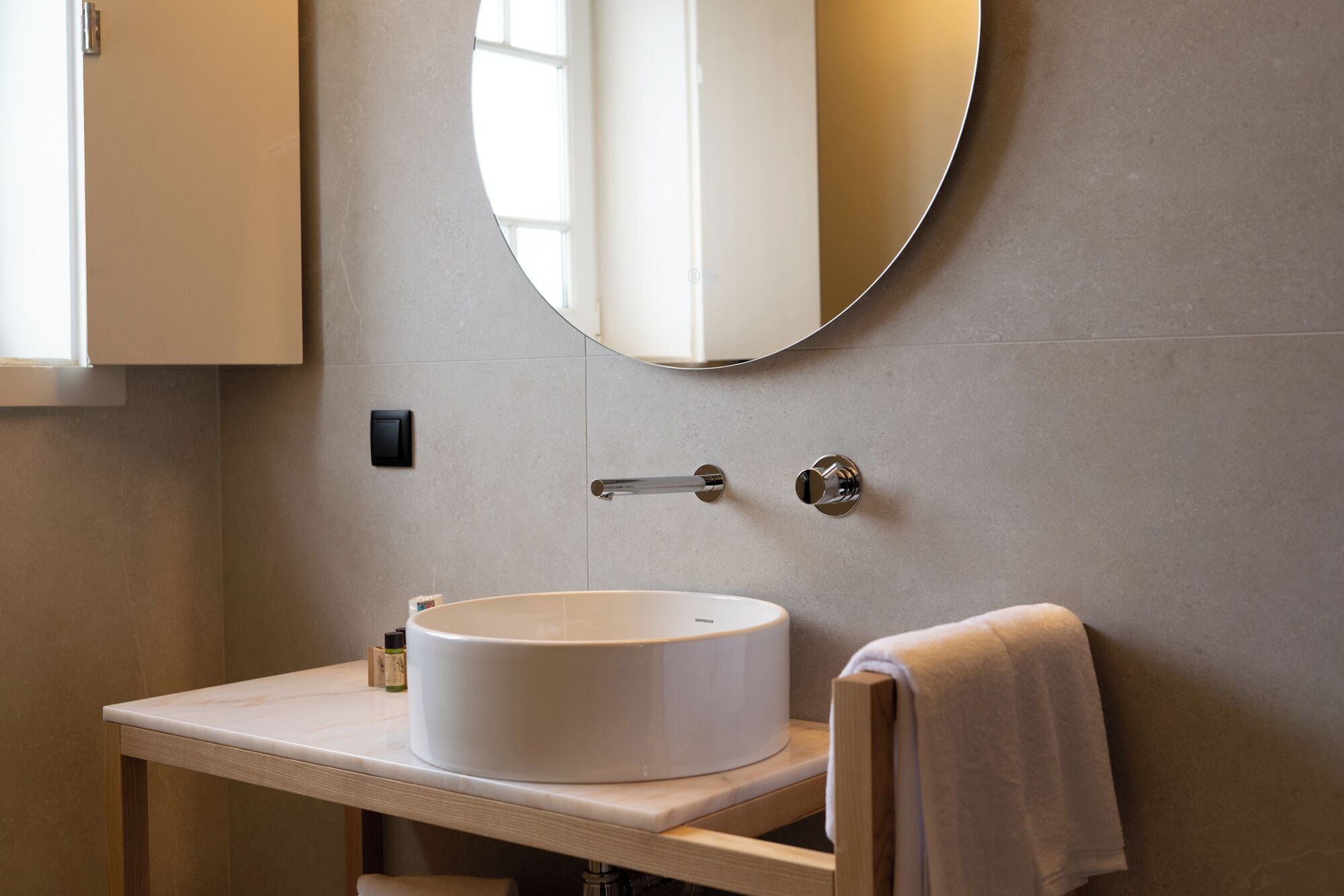 minibar, in-room safe, desk, free cots/infant beds