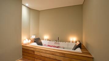 Sauna, kropsbehandlinger, aromaterapi, body scrub-behandlinger