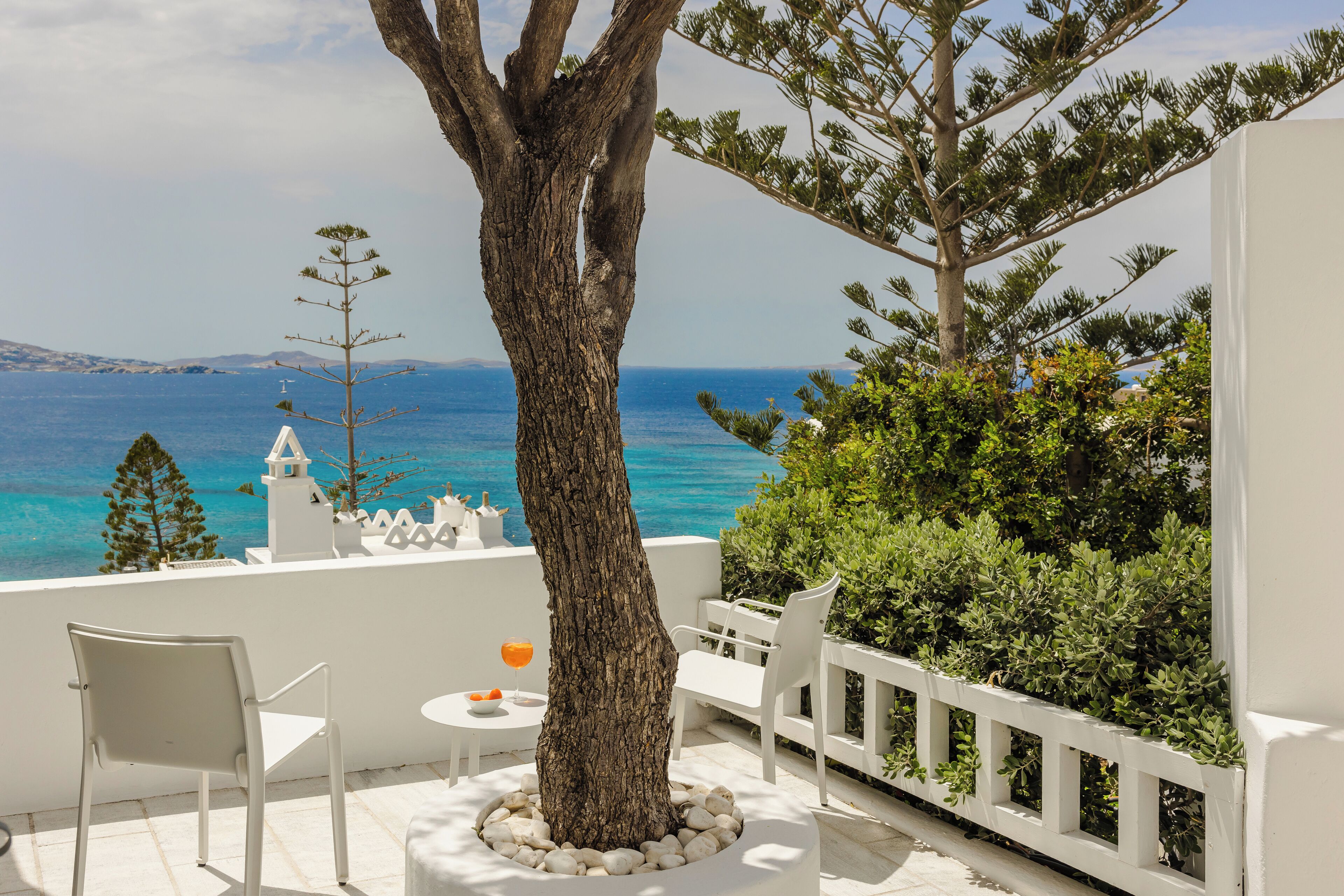 Suíte (Mykonos) | Roupas de cama premium, frigobar, cofres nos quartos