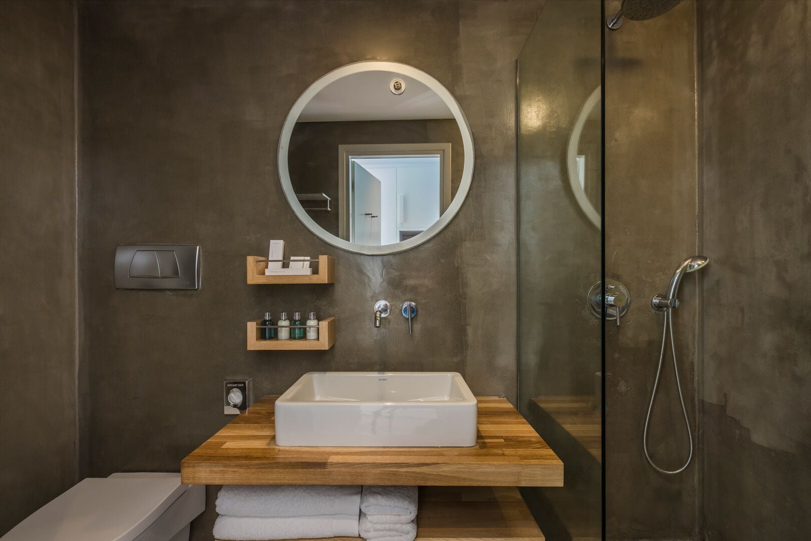 deluxe room (with plunge pool) | bathroom | hair dryer, bathrobes, slippers, towels