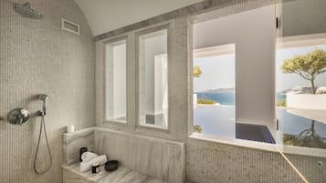 Suite (Grace with Plunge Pool) | Wellness | Körperbehandlungen, Aromatherapie, Körperpeelings, Gesichtsbehandlungen