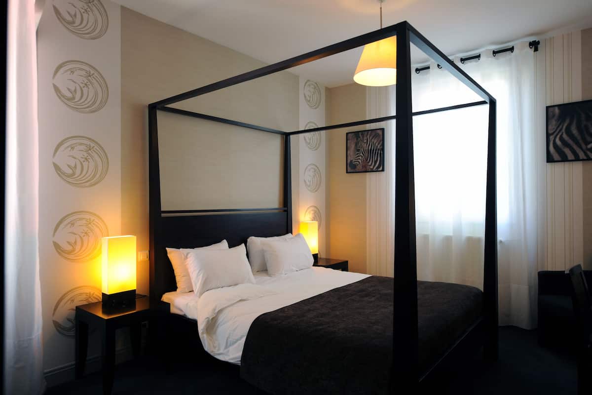 Superior Double Room, Jetted Tub, Ground Floor