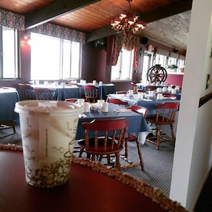 Restaurant - Jack O'Lantern Resort and Golf Course (North Woodstock)