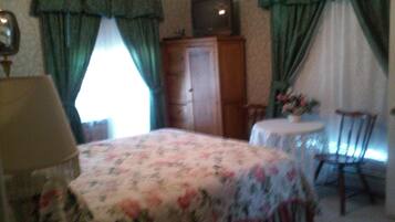 1 bedroom, premium bedding, individually decorated