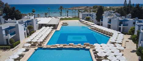 Indoor pool, 2 outdoor pools, pool umbrellas, sun loungers