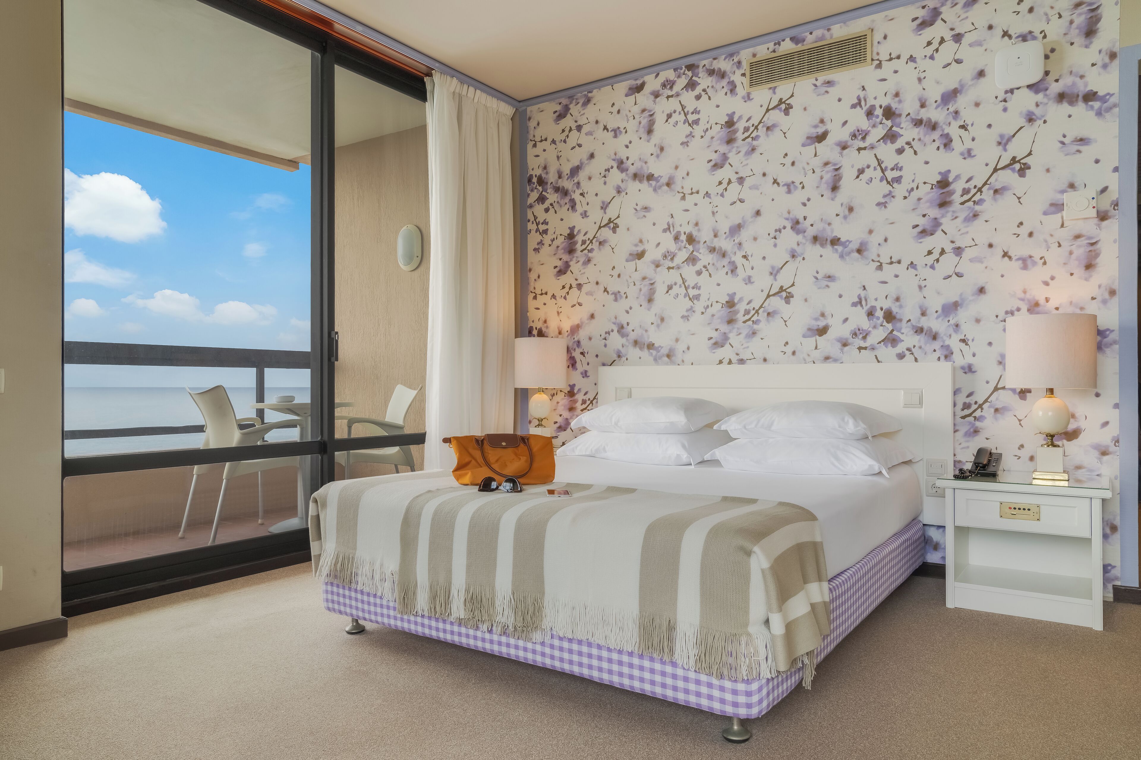 double room, sea view | minibar, blackout curtains, free wifi, bed sheets