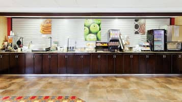 Desayuno buffet incluido todos los días