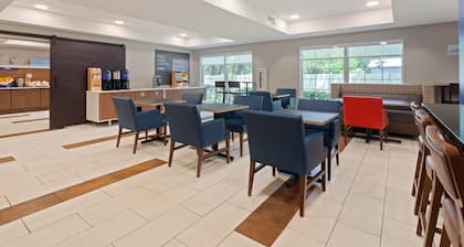 Holiday Inn Express and Suites Jacksonville East by IHG