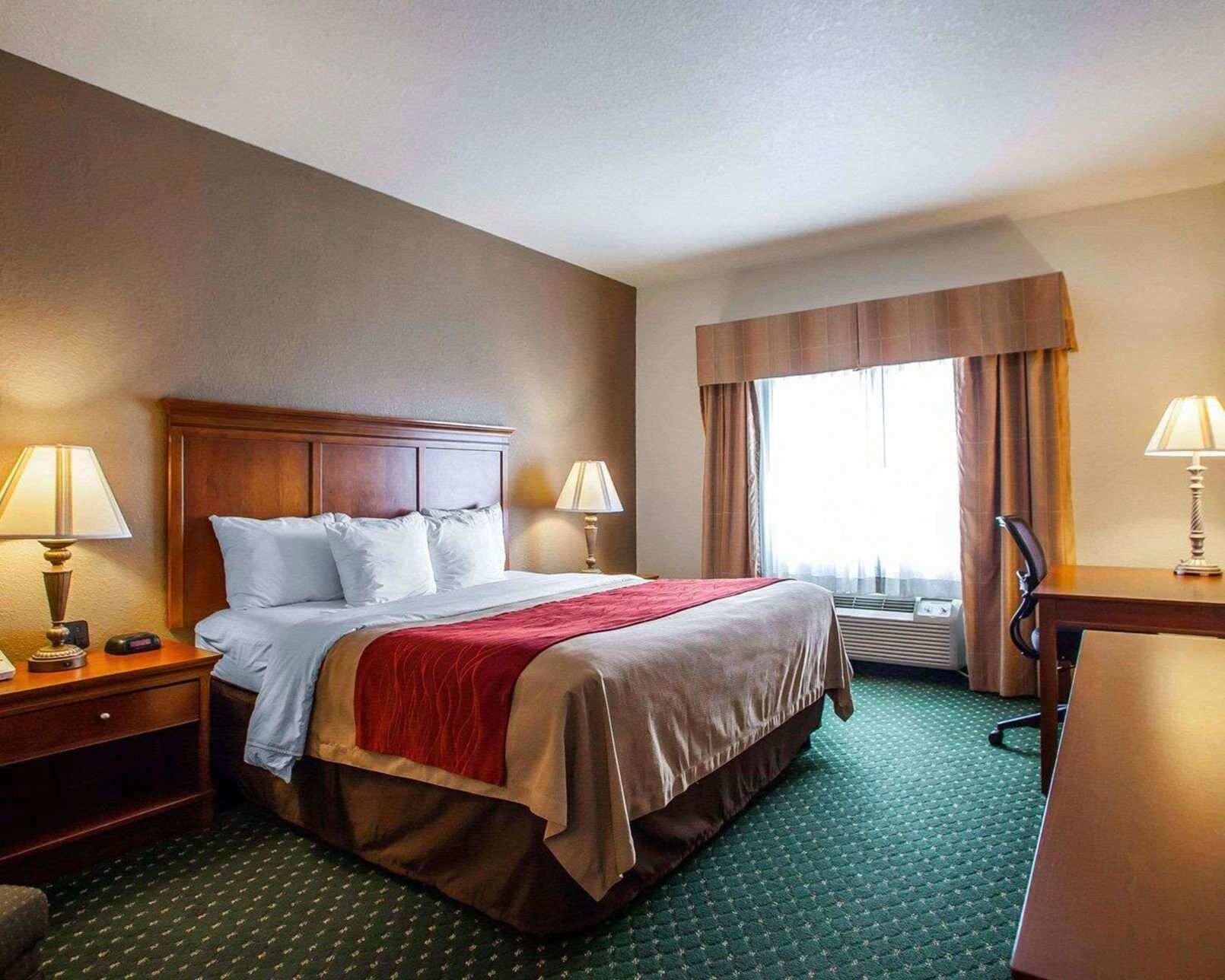 Desk, blackout drapes, iron/ironing board, free WiFi