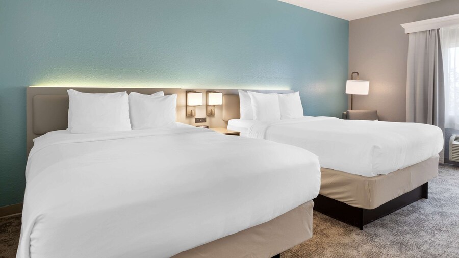 Comfort Inn & Suites Davenport - Quad Cities