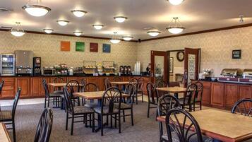 Free buffet breakfast on weekends