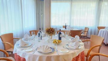 FrĂŒhstĂŒck, Mittagessen, Abendessen, italienische KĂŒche