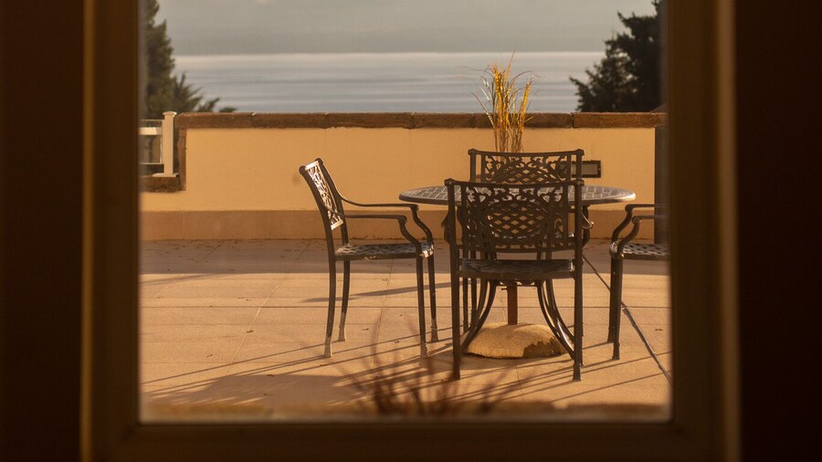 Huinid Bustillo Hotel & Spa