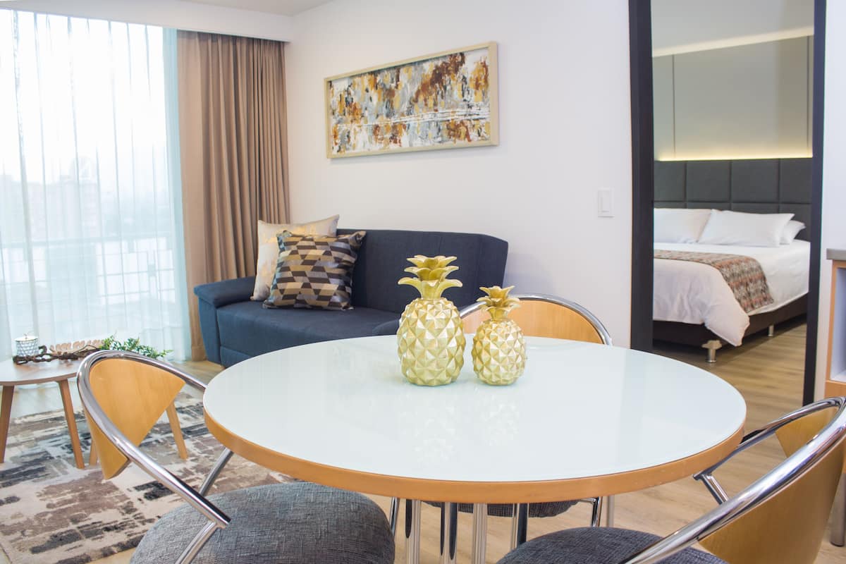 Suite, 2 Bedrooms | 1 bedroom, premium bedding, down duvets, in-room safe