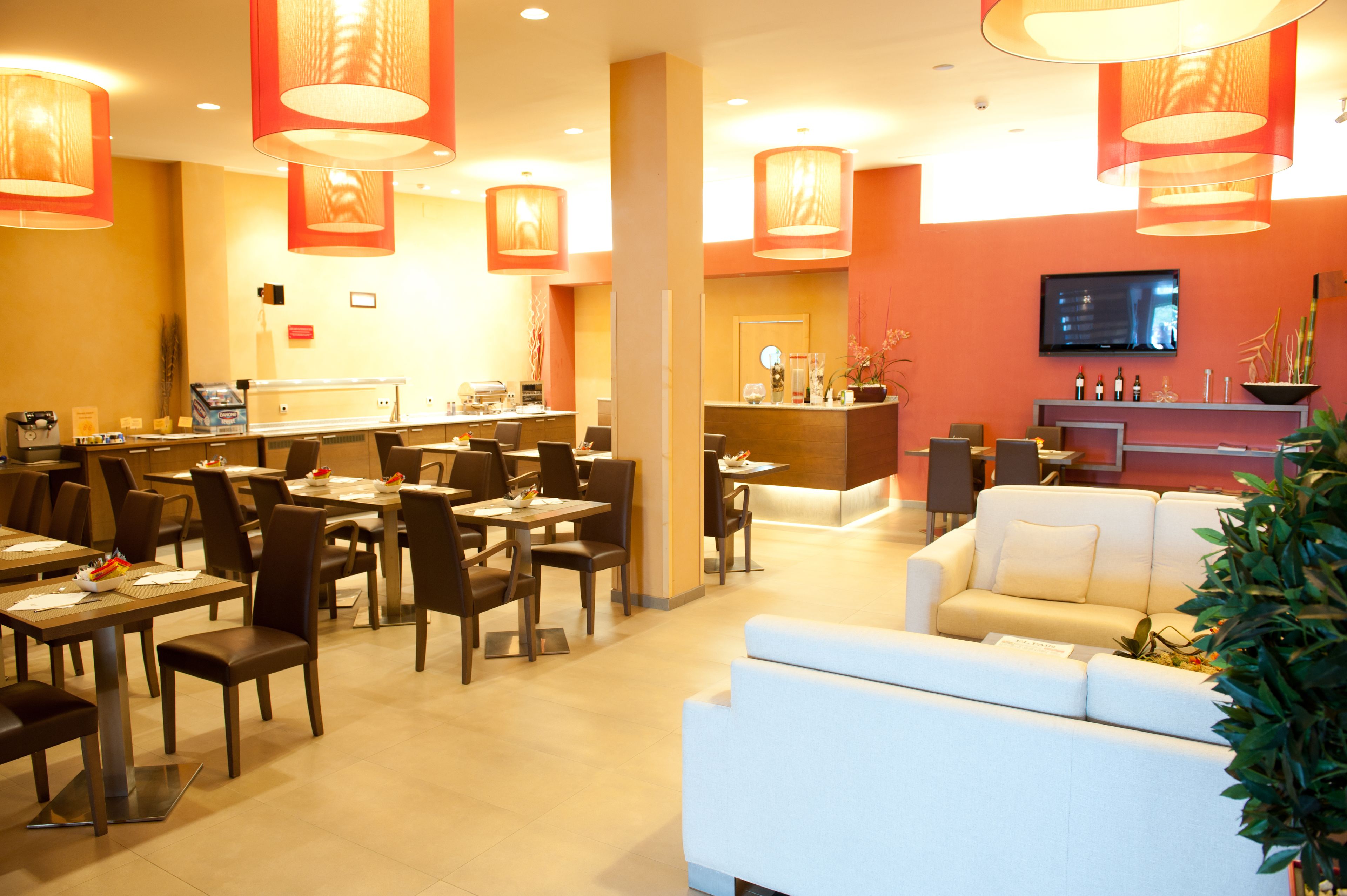 daily buffet breakfast (eur 13.50 per person)